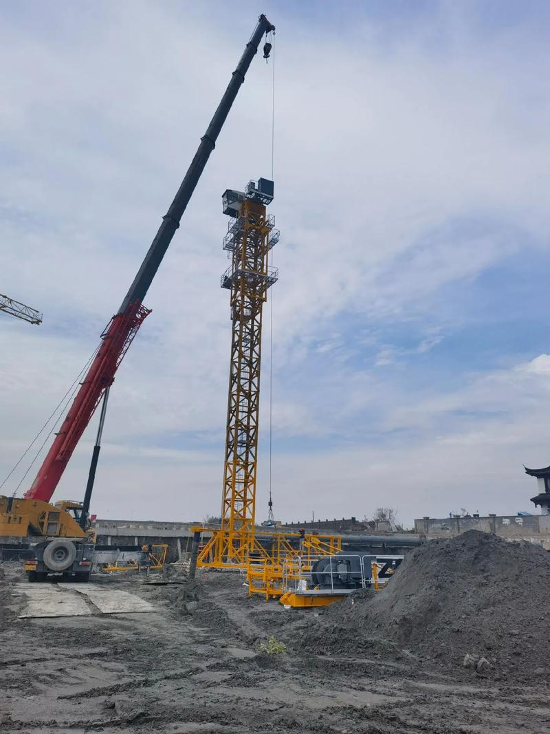 要租塔,找遠(yuǎn)塔#專(zhuān)業(yè)的事交給專(zhuān)業(yè)的人來(lái)做更靠譜 #塔機(jī)租賃