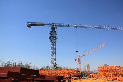 山東塔吊租賃公司,塔吊廠家,租賃價(jià)格好 山東龍?zhí)┙ò?></a></div>
<div   id=